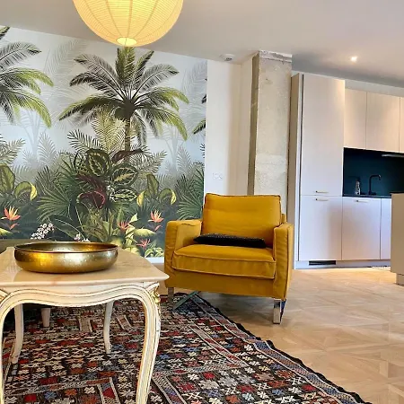 Tilia Apartment *